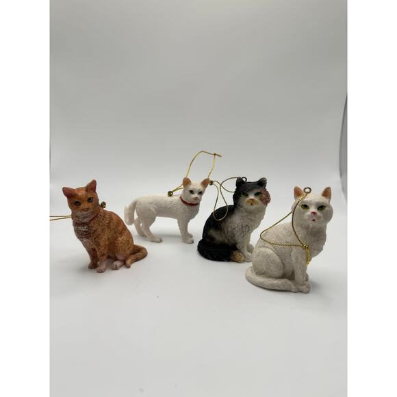 Lot of 4 Different cats Christmas Ornament - Picture 1 of 3